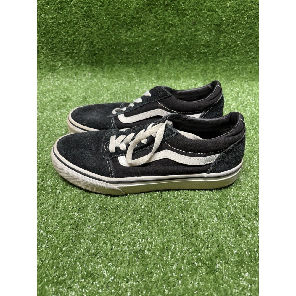 Vans Shoes Youth 5 Old Skool Sneakers Black Suede Round Toe Low Comfort 500714